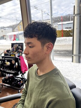 アパッシュ 春光本店(Apache) 短髪にしたいが普通は嫌な方へおすすめの簡単セットパーマ