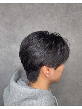 クリーブ 池袋(creeb) 池袋フェザーショート、メンズセンターパート