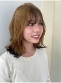 ミディアムボブ 顔周り エンドカラー ハイトーン 外ハネ