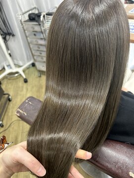 アローズ(arose) マットグレージュ