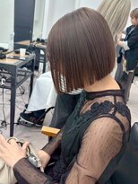 ネオリーブ クーロ(Neolive curro)&nbsp;小顔タッセルボブ×似合わせカット[ボブ/縮毛矯正/丸型卵型】