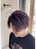 大分ツイストスパイラルパーマメンズマッシュ刈り上げレイヤー