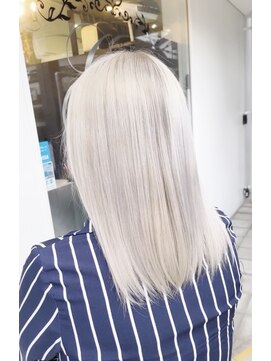 グラス 春吉2号店(glass) ケアブリーチ/羽エクステ/韓国エクステ/ダブルスキルエクステ