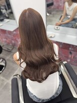 ペレ 栄 アネックス(PELE栄ANNEX)&nbsp;韓国 くびれロング レイヤー ワンホンヘア 小顔前髪