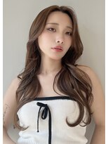 ソラ 広尾店(SORA)&nbsp;ロングレイヤー/ミルクティーベージュ/顔周りカット