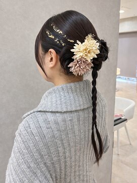 ヴィサージュアクト(VISAGE a.c.t) 今トレンドのカチモリヘア♪