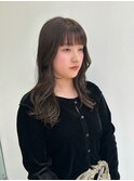 透明感オリーブカラー