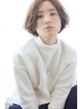 キートスバイガーランド (Kiitos by Garland) [Kiitos/吉祥寺]センターパート☆大人ニュアンスボブ ノームコア