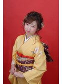 振袖姿を美しく装う