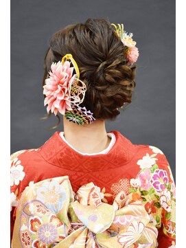 ベル(BELL) 成人式 髪型/メイク/振袖/着付け【BELL桜新町/用賀】