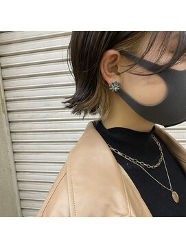 エフ ヘアーアンドリラクゼーション(F. hair & relaxation) 【F.】ぷつっと切りっぱなしボブ × ベージュインナーカラー