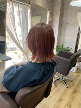 エルド(eld) オレンジピンク×外はねボブ 伊丹