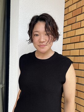 エー(a.) パーマスタイル