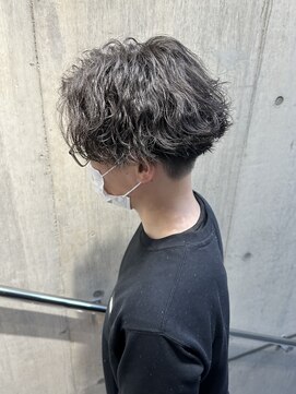 フレイム(FLAME) 【FLAME 天文館】波巻きスパイラルパーマ×センターパート