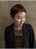 赤髪ショートパーマ