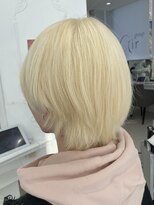 ホワイトブロンドメンズ