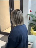 シャドールーツ/グレージュカラー/切りっぱなしボブ