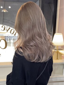 シェリ(che'rie) 韓国風ミルクティーハッシュカットレイヤーカットブリーチ