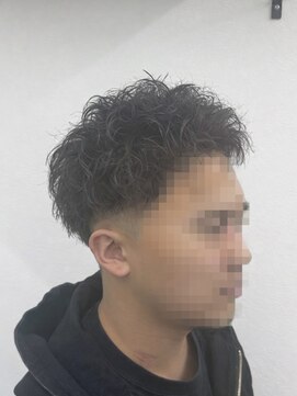 ディア 大宮店(DIA) ビジネスショートツーブロックアップバングスパイキーショート