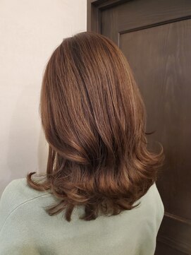 ロア ミオ 仙台駅前(Loa mio) ミディアムスタイル