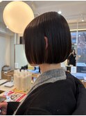 ショートボブ