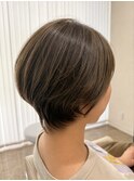 【透明感たっぷり♪オリーブベージュショート】
