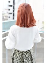 サイ(sai)&nbsp;【sai】耳かけしても可愛いイメチェンオレンジセミディ