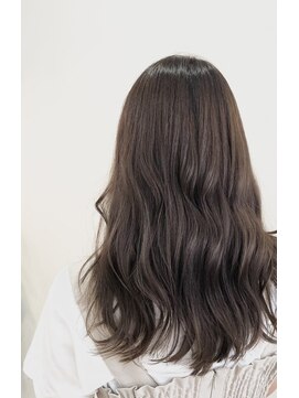 ウル(ulu) シルバーグレー