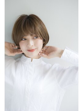 ミエルヘアーエスト 新宿店(mielhair est) イルミナベージュ×ショートボブ【新宿】