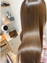 ジーナ セントラル銀座(Zina)&nbsp;ツヤ髪＊髪質改善＊シフォンベージュ【ZinaCENTRAL】