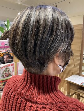 ユーネリー(U-NERY) ショートスタイル