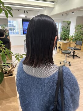 オーシャン(Ocean) 【Ocean Hair&Life 田中愛梨】10代20代切りっぱなしストレート