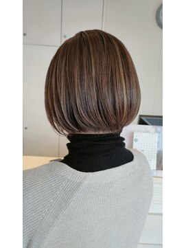 ラシェンテ リセ 西宮北口(La Sente Lycee) 白髪ぼかし【ナチュラルベージュ】