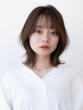 イオ 本厚木(io) 20代30代レイヤーボブ外ハネミディアムナチュラルカラー小顔