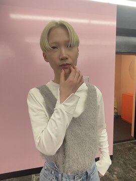 キジ(KIJI) handsome blond