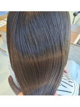 ヴァンカウンシル 津店(VAN COUNCIL) グレージュカラー