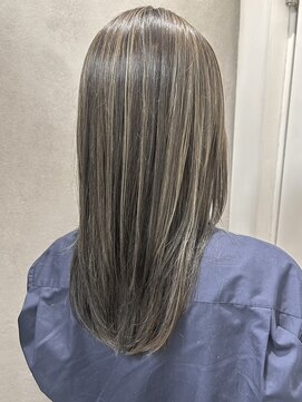 ラックスビーハカタ 福岡博多バスターミナル店(LUXBE HAKATA) 大人女性に人気ハイライトカラー 白髪ぼかし 白髪染め