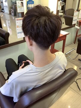ヘアークリエイション クラフト(HAIRCREATION CRAFT) ブラウンレッド 軽めマッシュスタイル