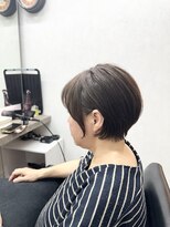 シュガー バイ エクラート 立川南口店(SUGAR by ECLART)&nbsp;立川駅/立川南口/ショートボブ/白髪ぼかし/コンパクトショート