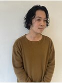 メンズ　ロン毛　パーマ　ワイルド　大須
