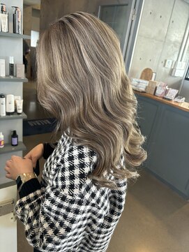 バルバオ サロンドベレーザ 大須(BALBAO salon de belleza) *ハイライトカラー*