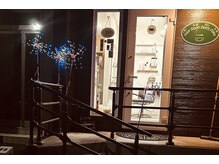 看板が目印です！