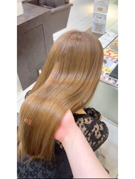 フォルテ 草薙店 柔らかい透明感カラー【ヘーゼルベージュ】杉本真悠香