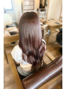 ピンクブラウン