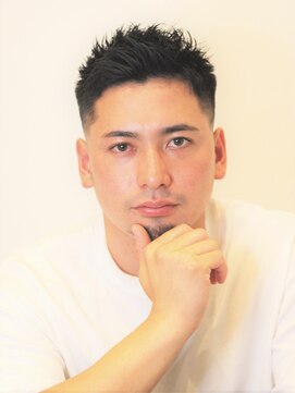 フランクスバーバー アンド ビアークラブ(FRANK'S BARBER and BEER CLUB) スパイキーショート/フェザーパーマ/サーフカール/有楽町