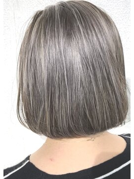 ワースホワイル(WORTH WHILE) ハイライト暗めカラーグランマッシュフェイスフレーミング