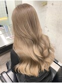 表参道ミルクティーベージュレイヤーケアブリーチベージュカラー
