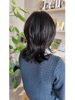 マル 薬院浄水店(MAR.co) ミディアムウルフヘア