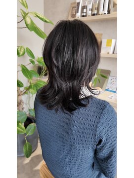 マル 薬院浄水店(MAR.co) ミディアムウルフヘア