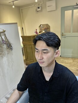 hair&relax salon UMIの写真/作り込みすぎない自然体のメンズスタイル♪ショートからロングまで幅広く対応しています◎